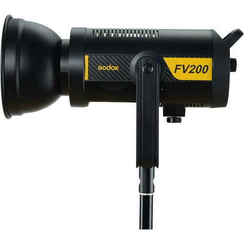 Гібрид світлодіодного освітлювача і спалаху Godox FV200